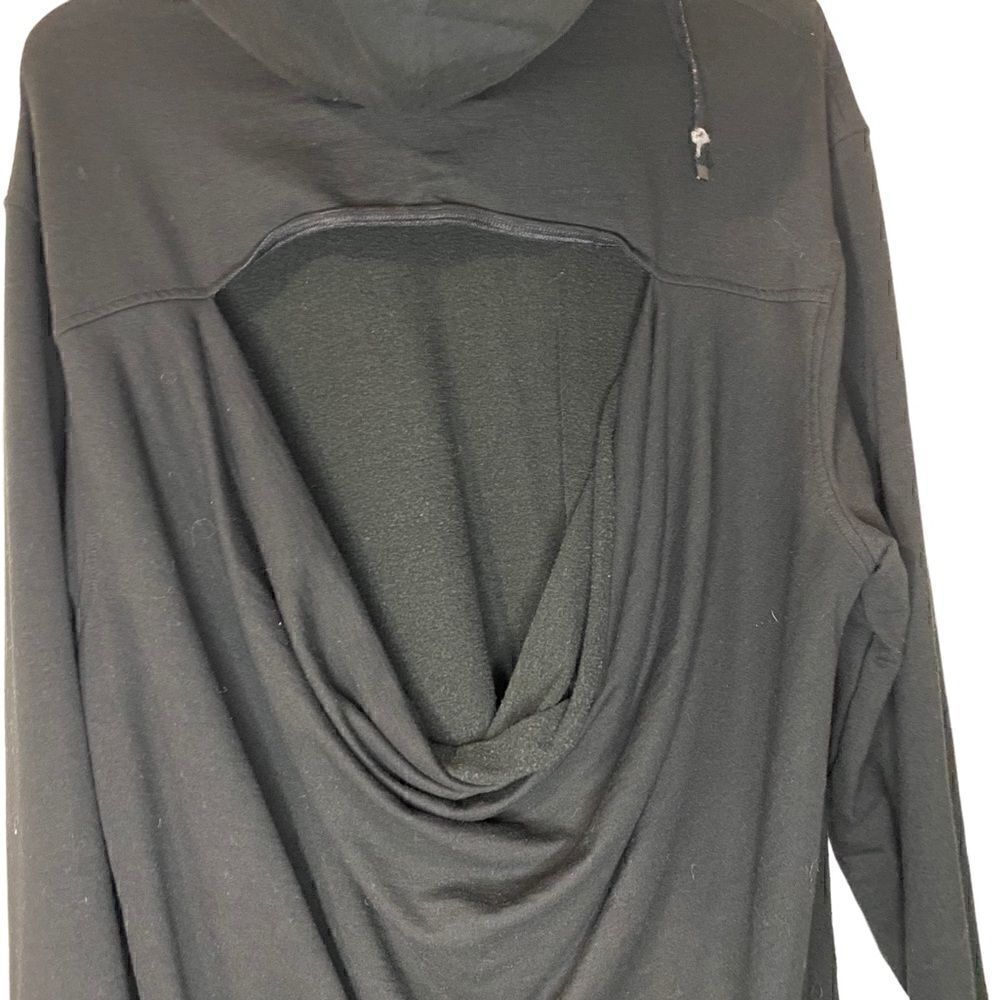 Victoria Sport Keyhole Open Back Sweater dress - Picture 7 of 7